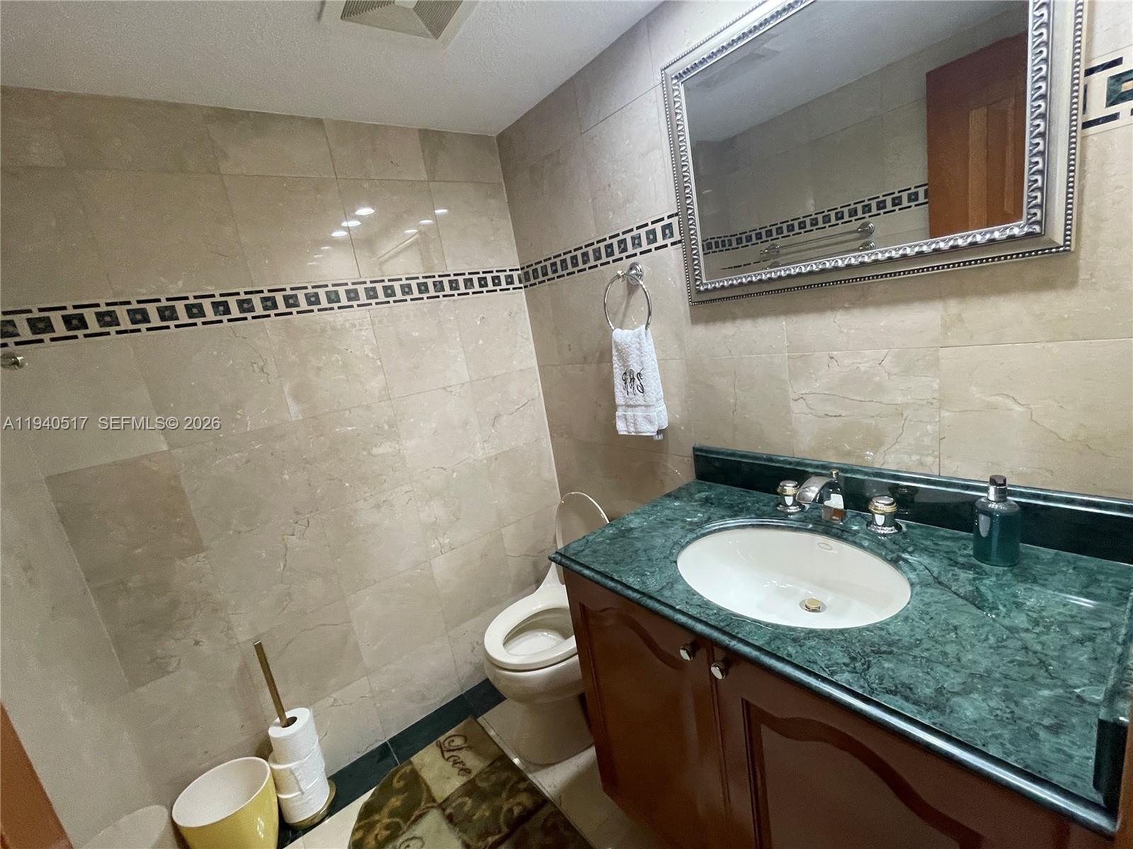 VENETIA CONDO - Residential