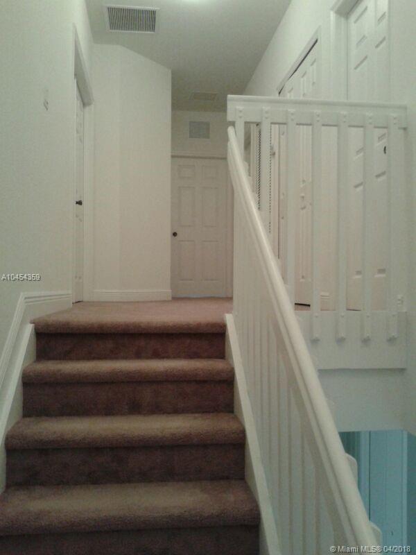 FONTAINEBLEAU WEST NORTH - Residential Lease