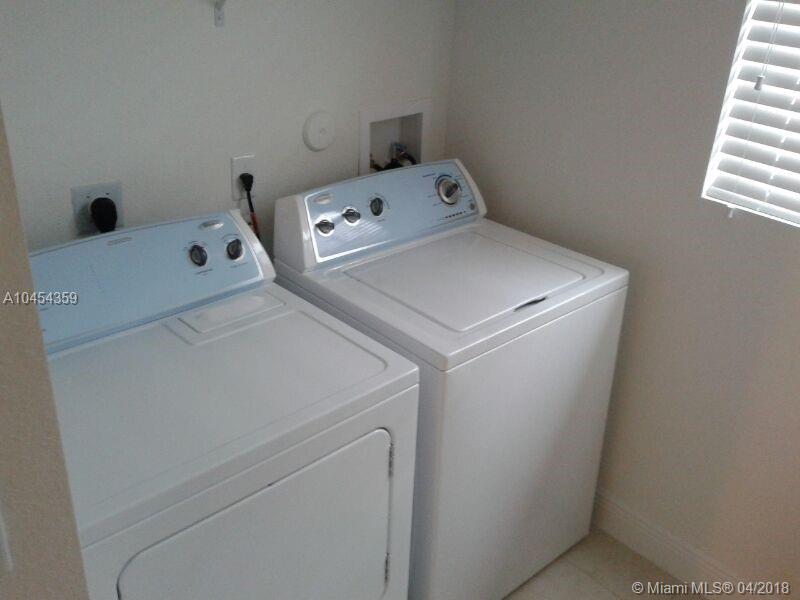 FONTAINEBLEAU WEST NORTH - Residential Lease