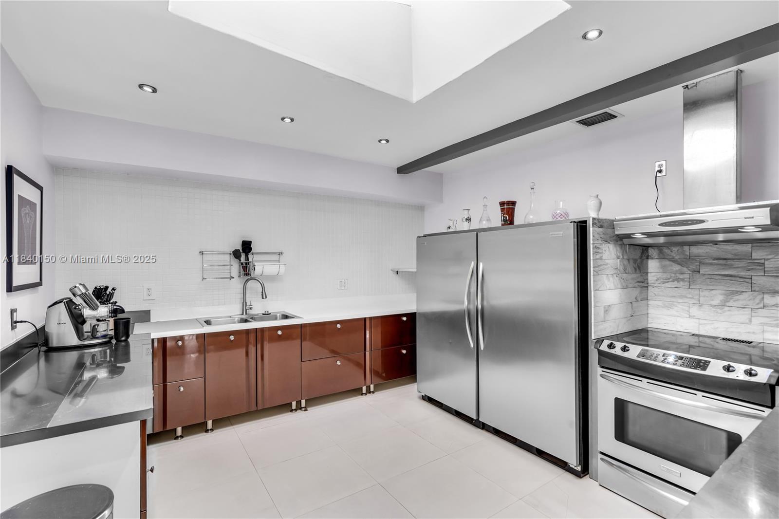 BAY VISTA PARK AMD PL - Residential