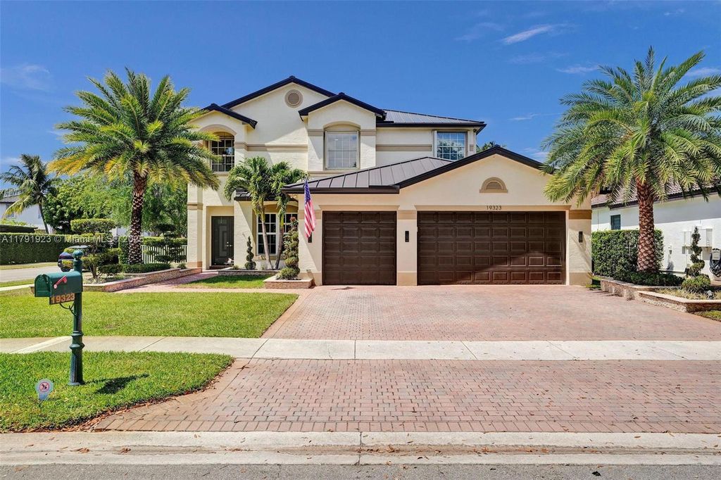 Photo of 19323 SW 55th St, Miramar, FL 33029 (MLS # A11791923)