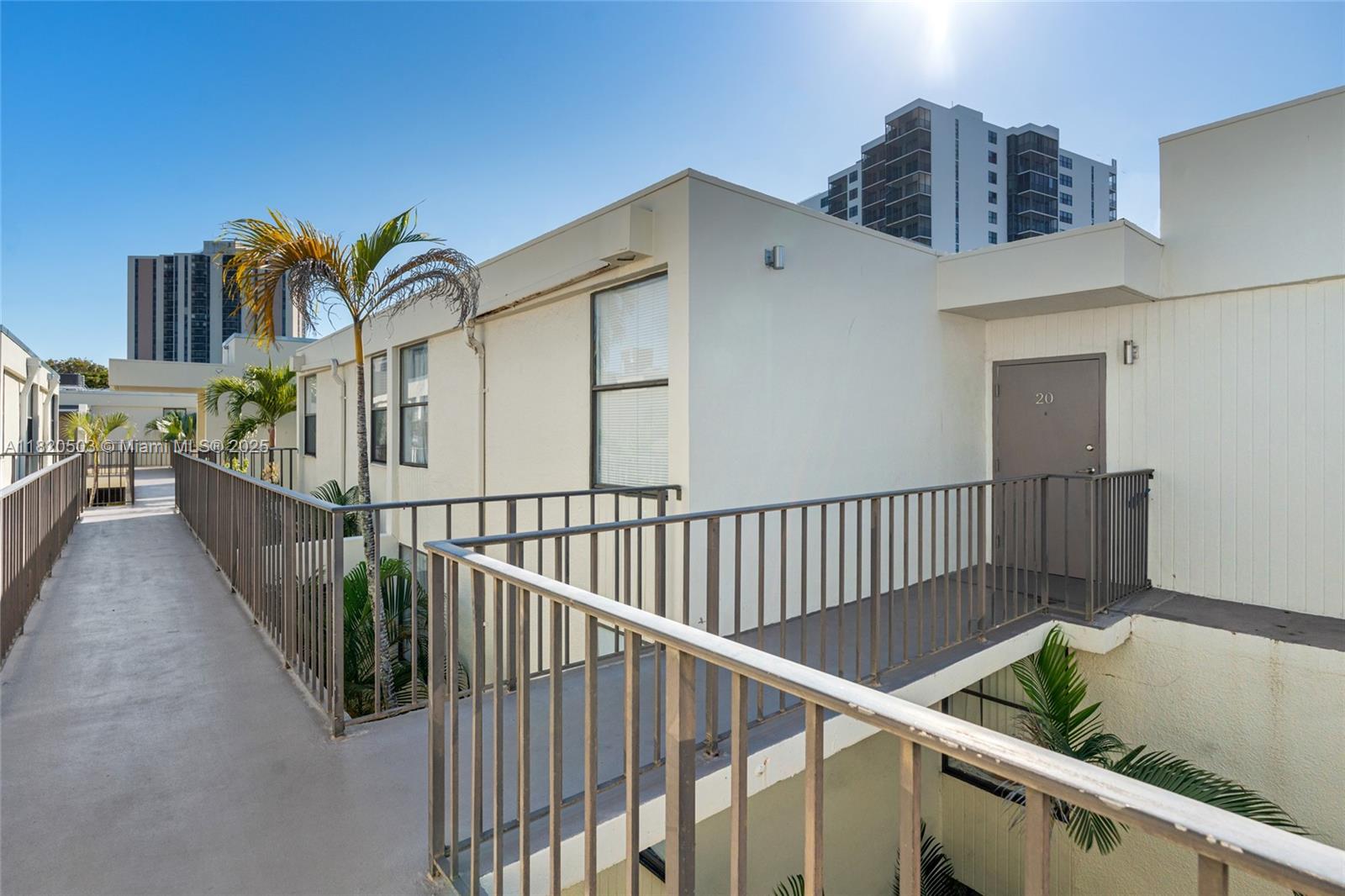 VILLA DORADA CONDO NO 1 - Residential