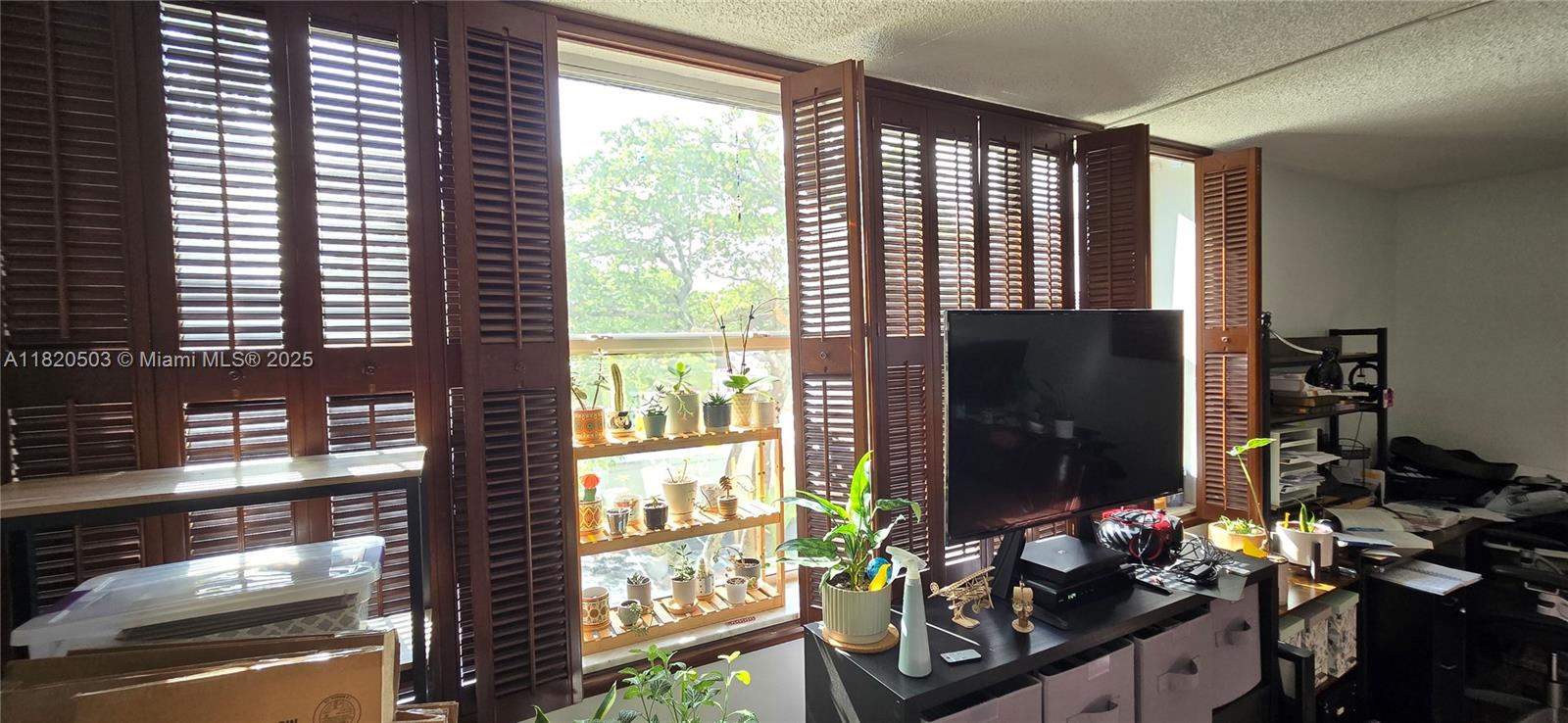 VILLA DORADA CONDO NO 1 - Residential