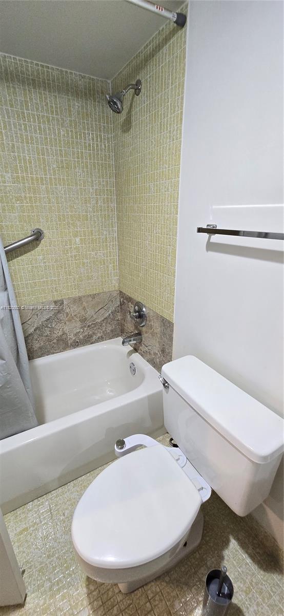 VILLA DORADA CONDO NO 1 - Residential