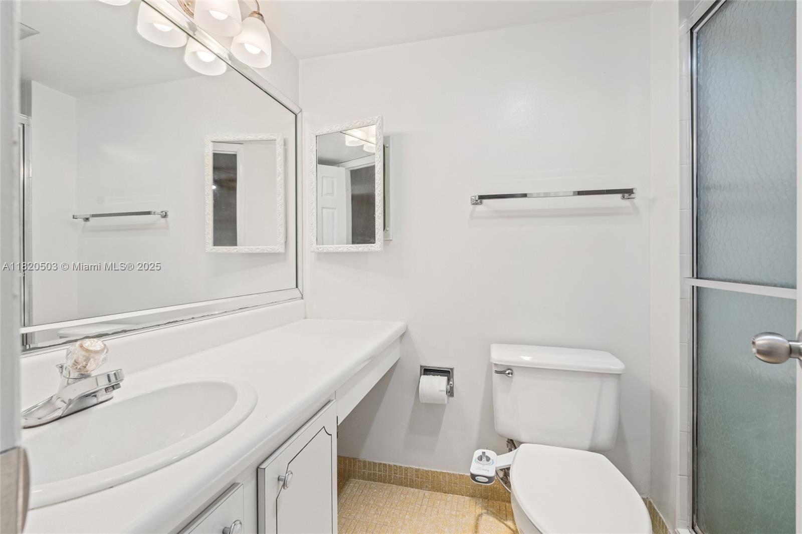 VILLA DORADA CONDO NO 1 - Residential