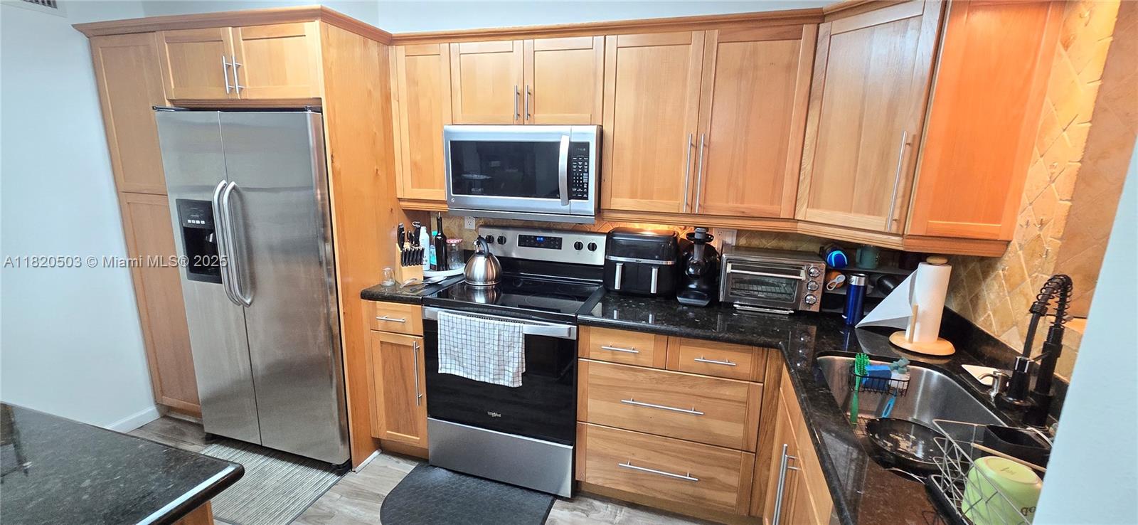 20291 NE 30th Ave PH20
