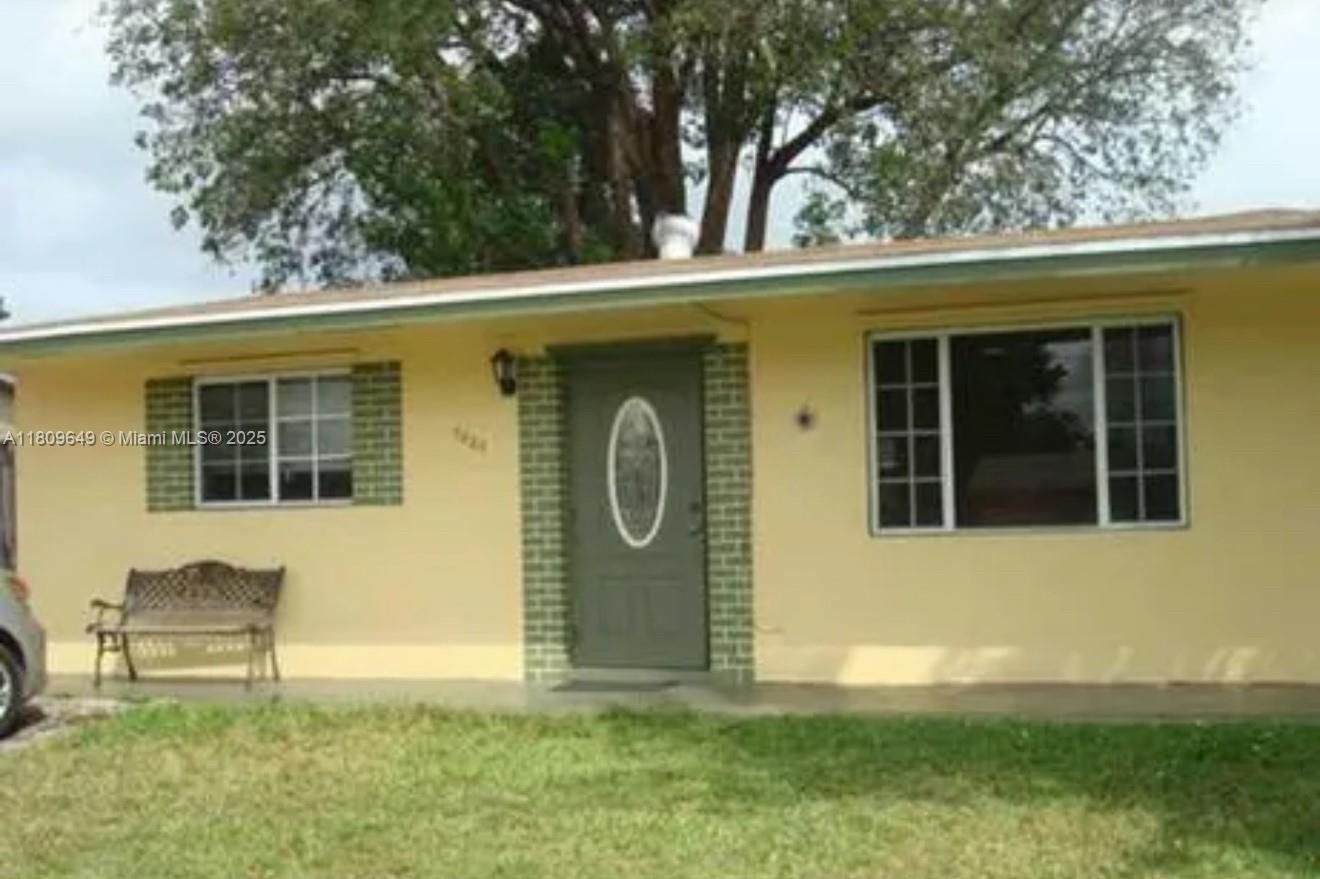 Property for Sale at 7023 Sw 20th St, North Lauderdale, Miami-Dade County, Florida - Bedrooms: 2 
Bathrooms: 1  - $290,000