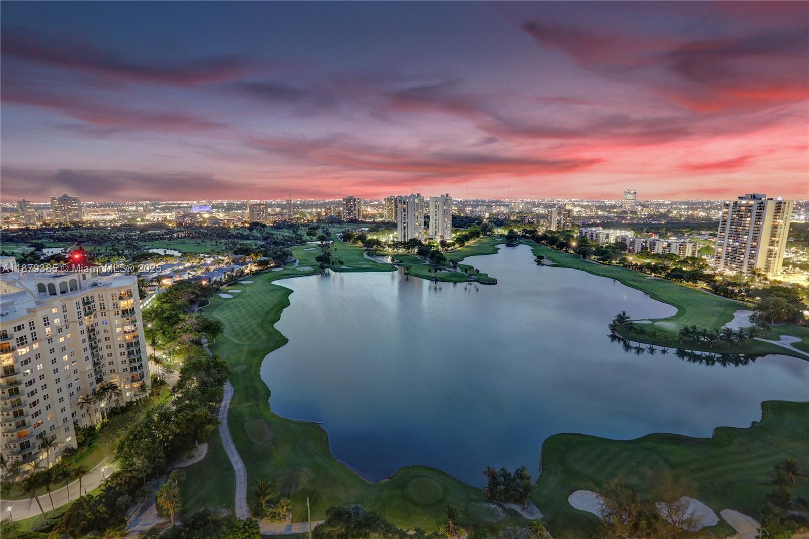 20185 E Country Club Dr PH6