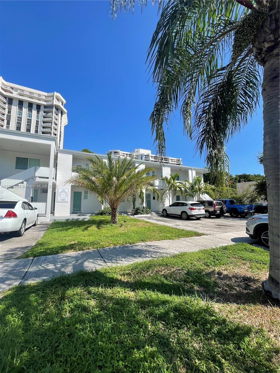 A corner apartment located in the second floor, recently installed hurricane impact windows and doors. Located across from the Miami Shores Country Club, near major retail, entertainment, and dining districts. First, Last and Security deposit required. Background check, credit report, proof of income/ employment required. No Smoking. NO SUBLEASING. NO AIRBNB.