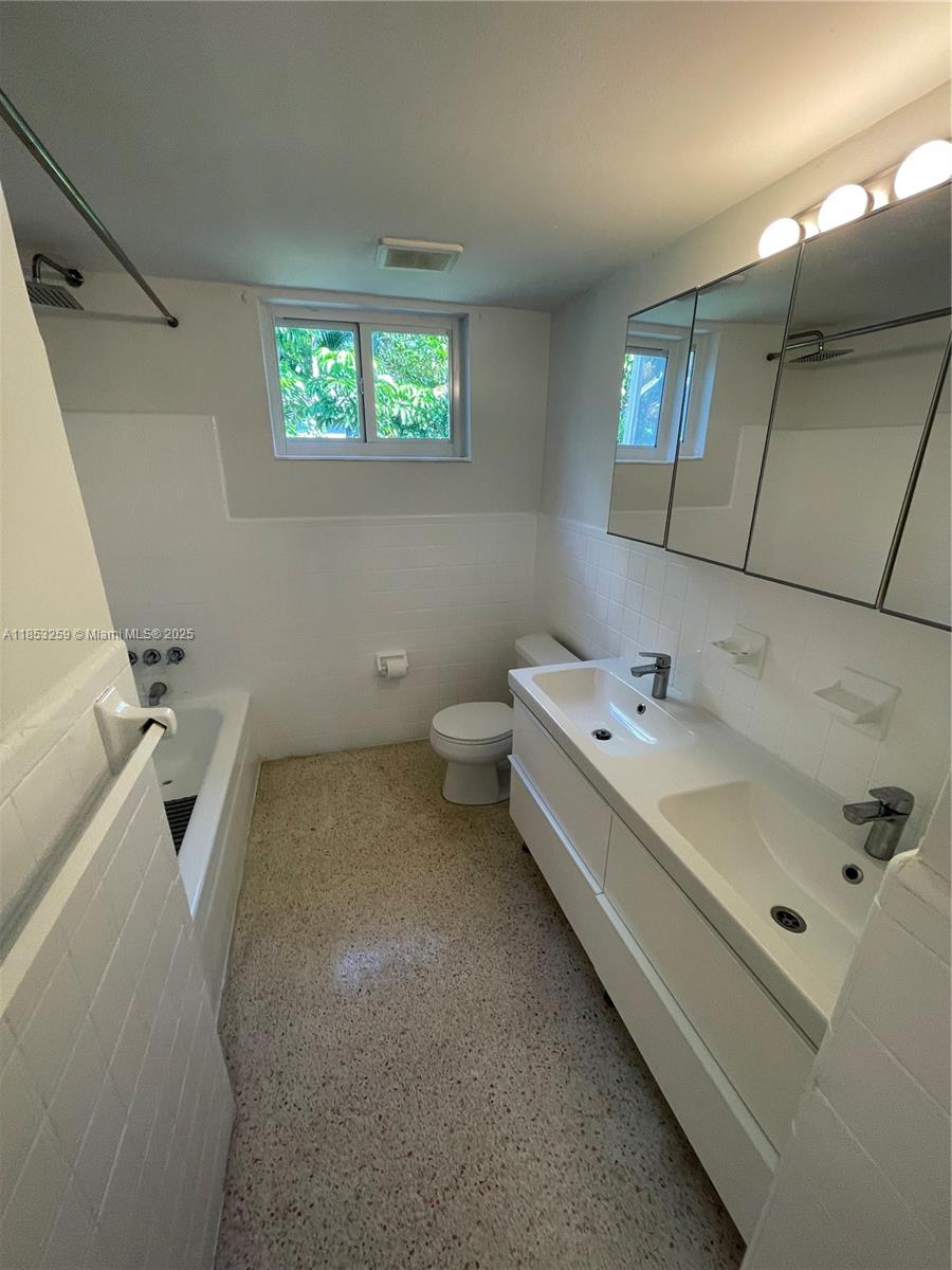 ANCO SUB - Residential Lease