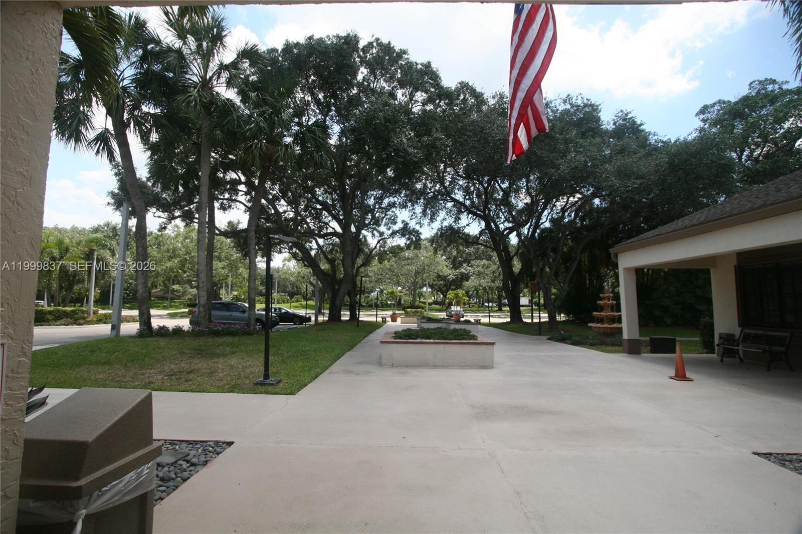 BAYWOOD VILLAGE II-C COND - Residential