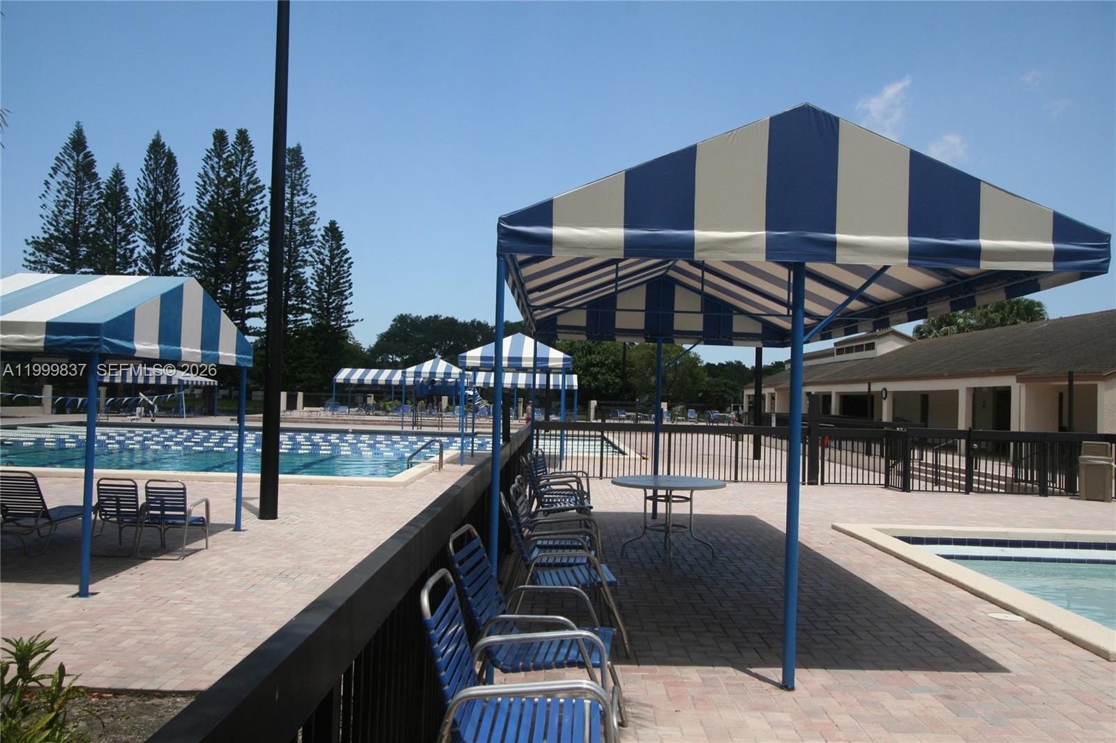 BAYWOOD VILLAGE II-C COND - Residential