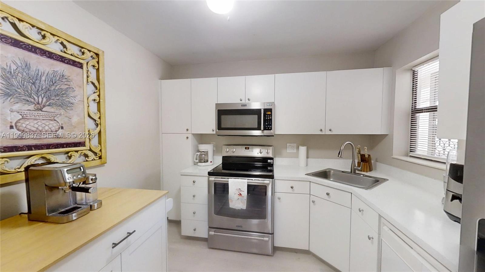 BAYWOOD VILLAGE II-C COND - Residential