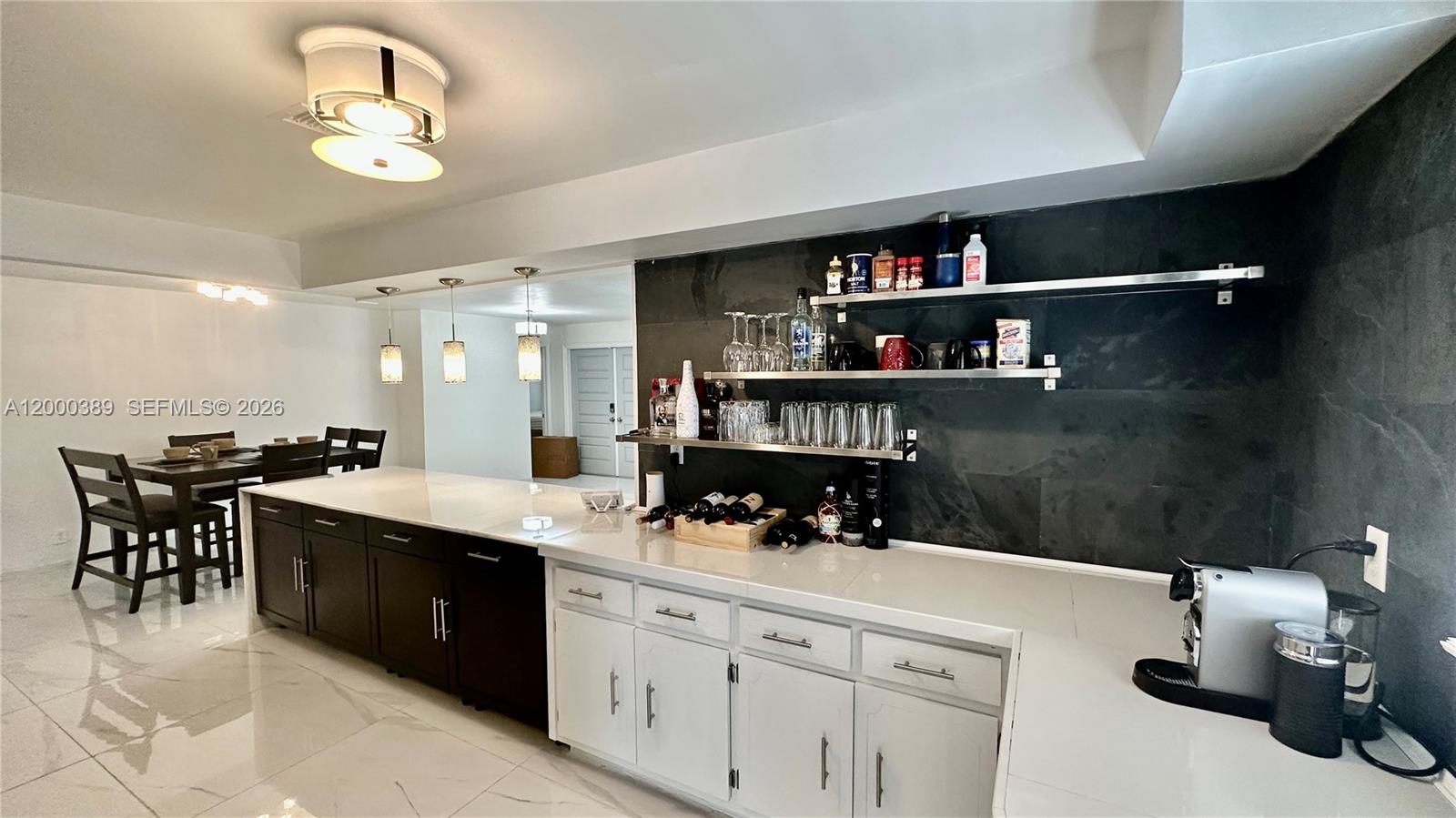 HOLLYWOOD LAKES SECTION - Residential