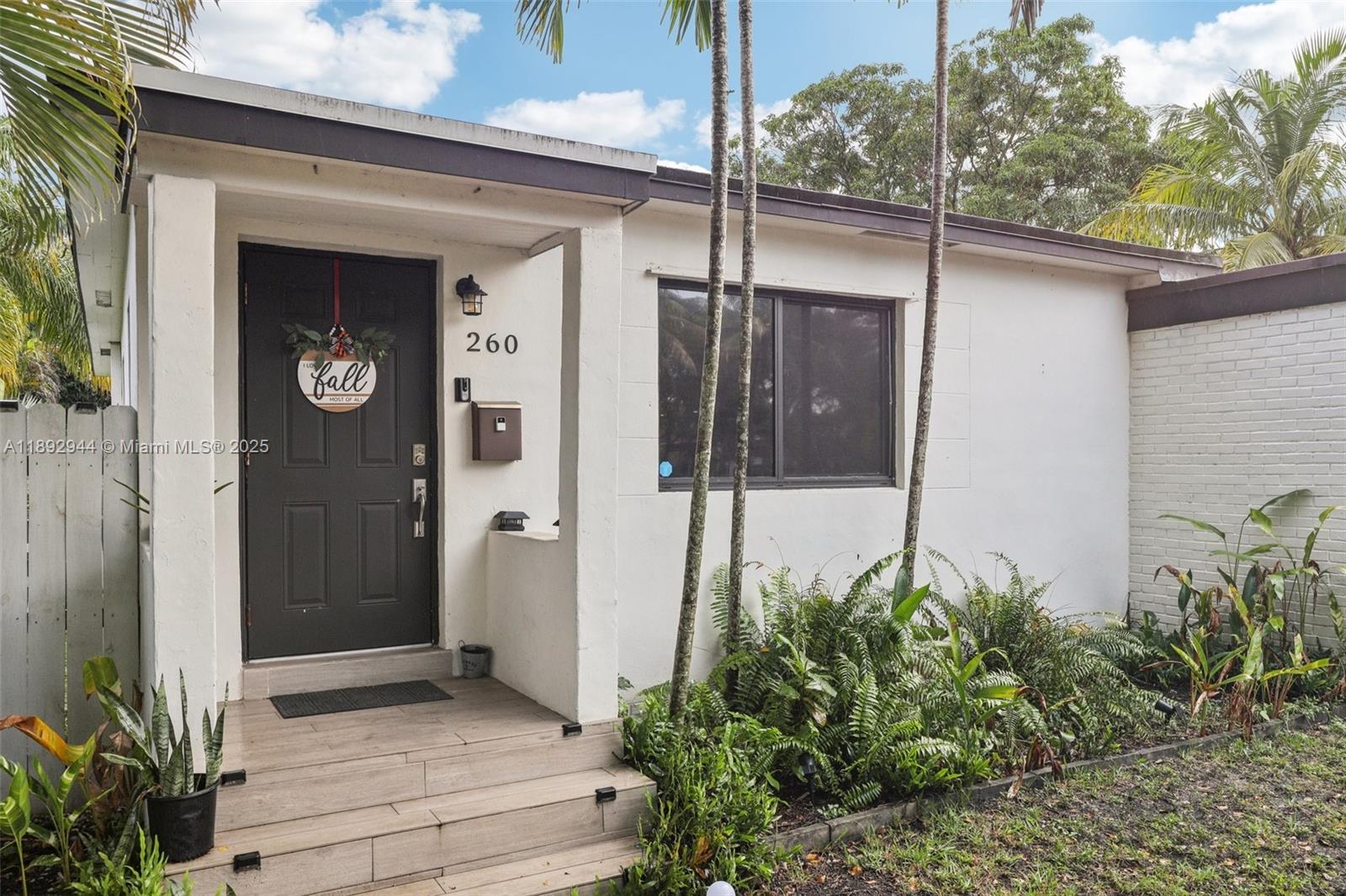 OVERBROOK SHORES NO 3 - Residential