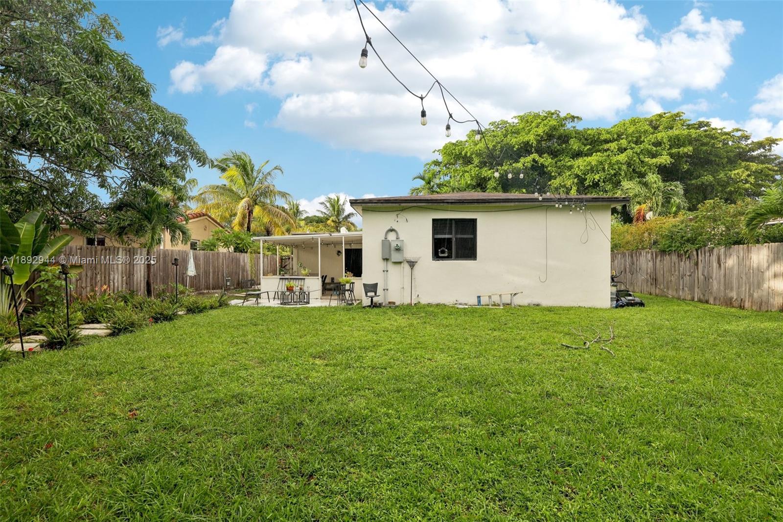 OVERBROOK SHORES NO 3 - Residential