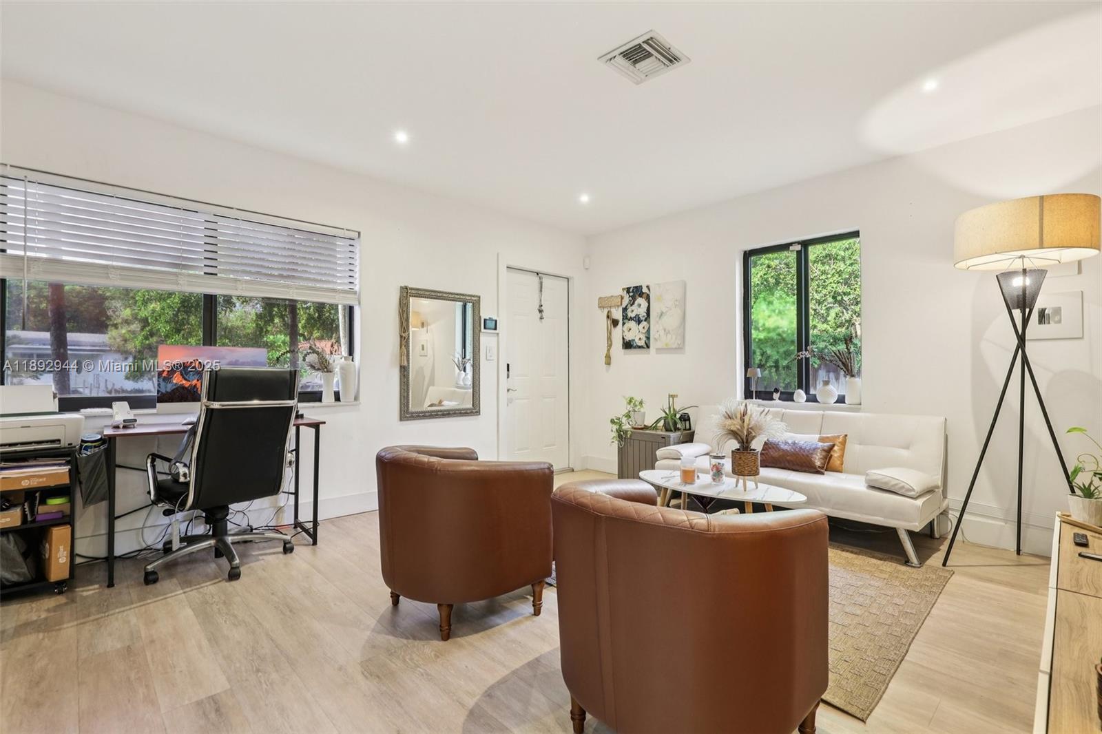 OVERBROOK SHORES NO 3 - Residential