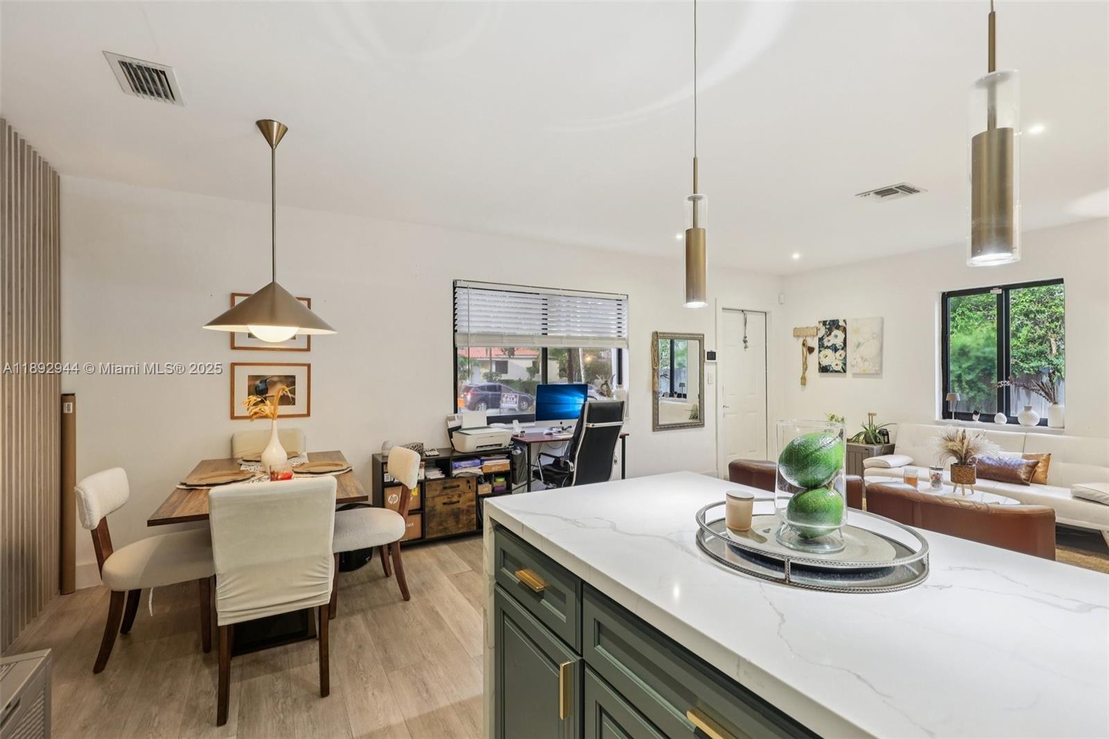 OVERBROOK SHORES NO 3 - Residential