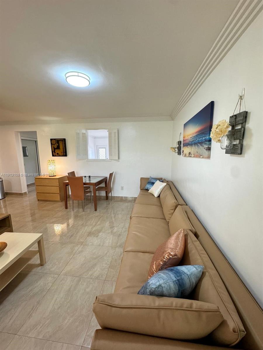 ARCADIA HOUSE CONDO - Residential