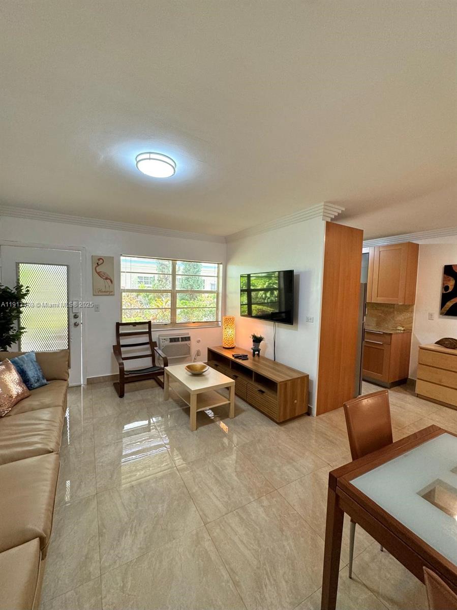 ARCADIA HOUSE CONDO - Residential