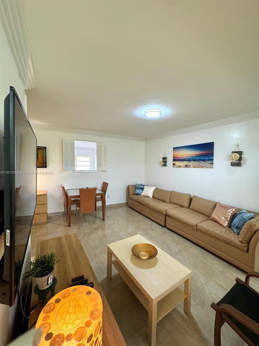 ARCADIA HOUSE CONDO - Residential