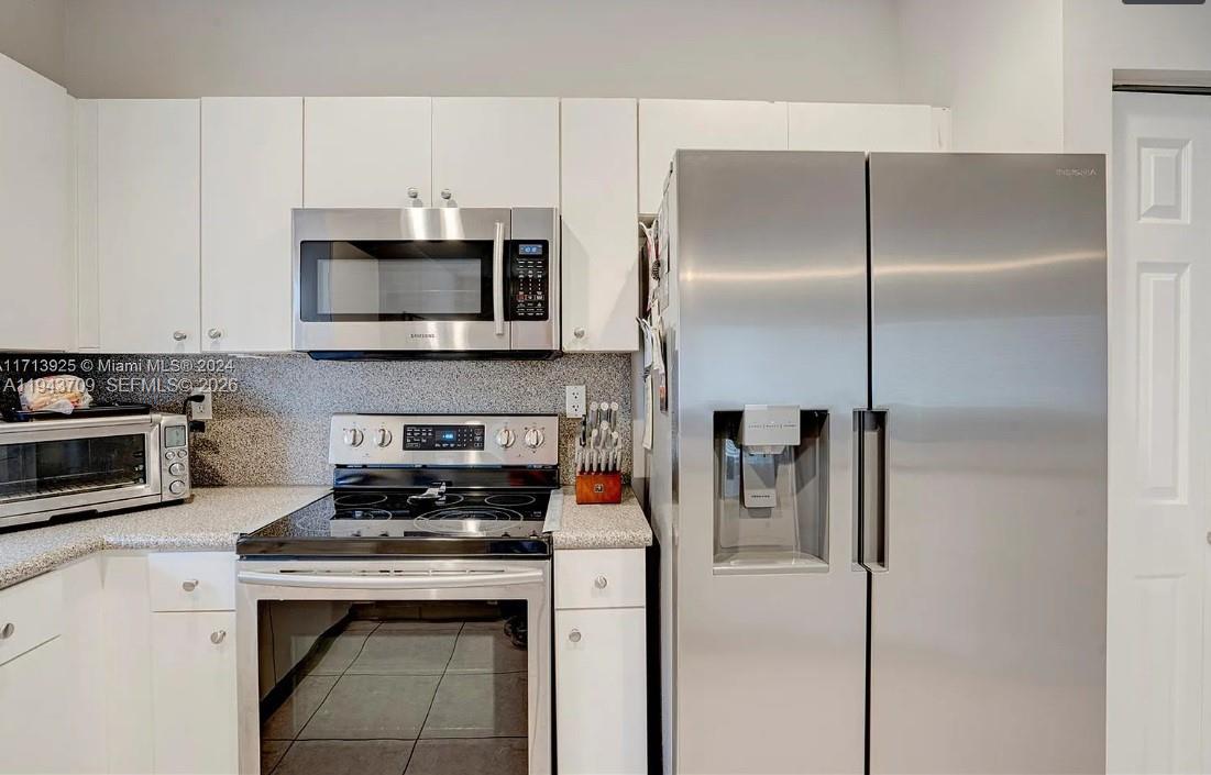 SILVER PALM HOMES - Residential