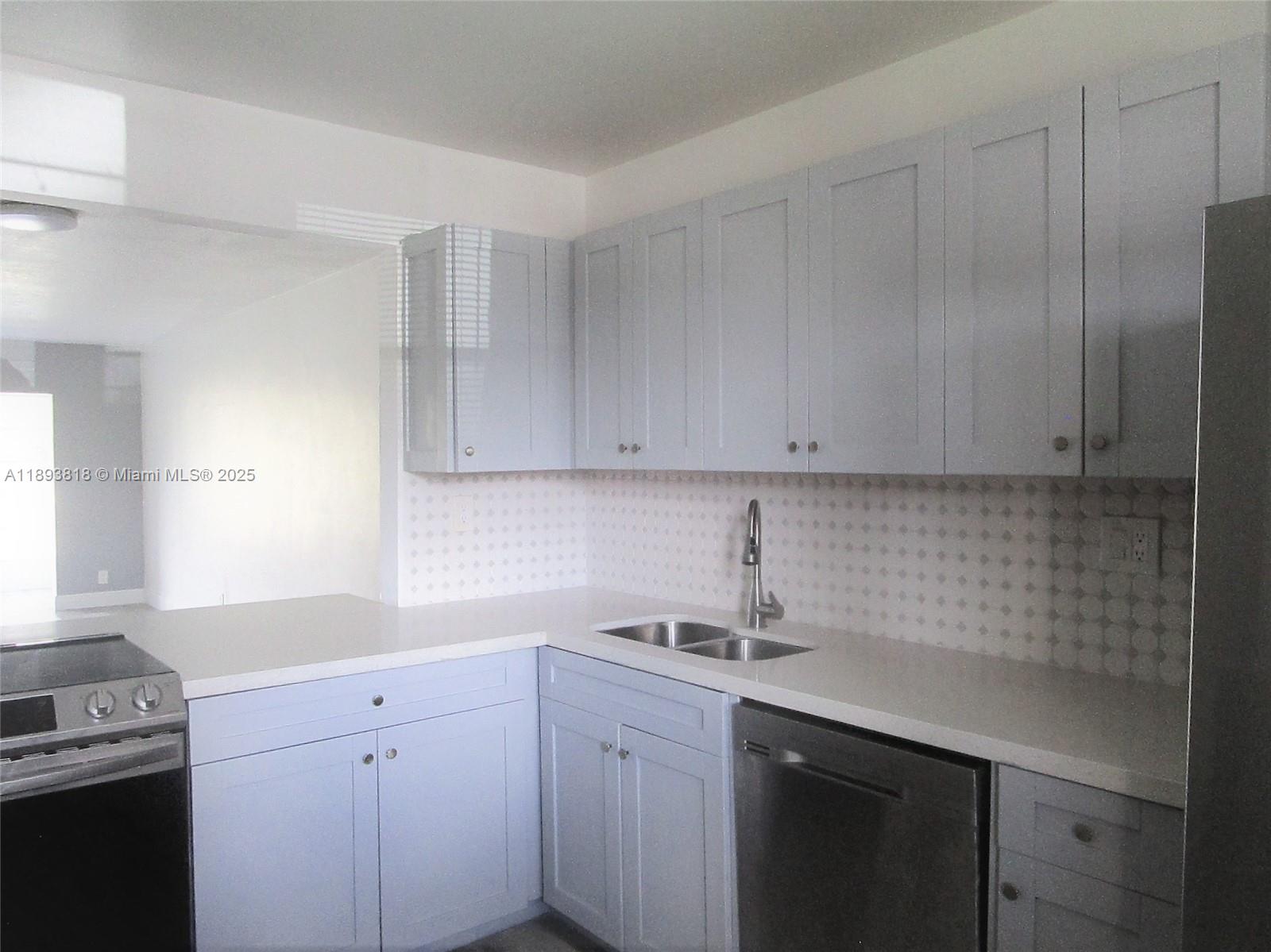 ARROWHEAD CONDO NO VIII - Residential Lease