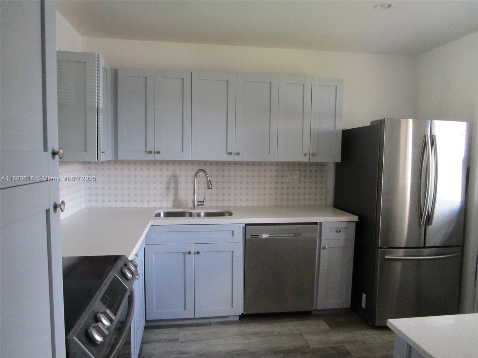 ARROWHEAD CONDO NO VIII - Residential Lease