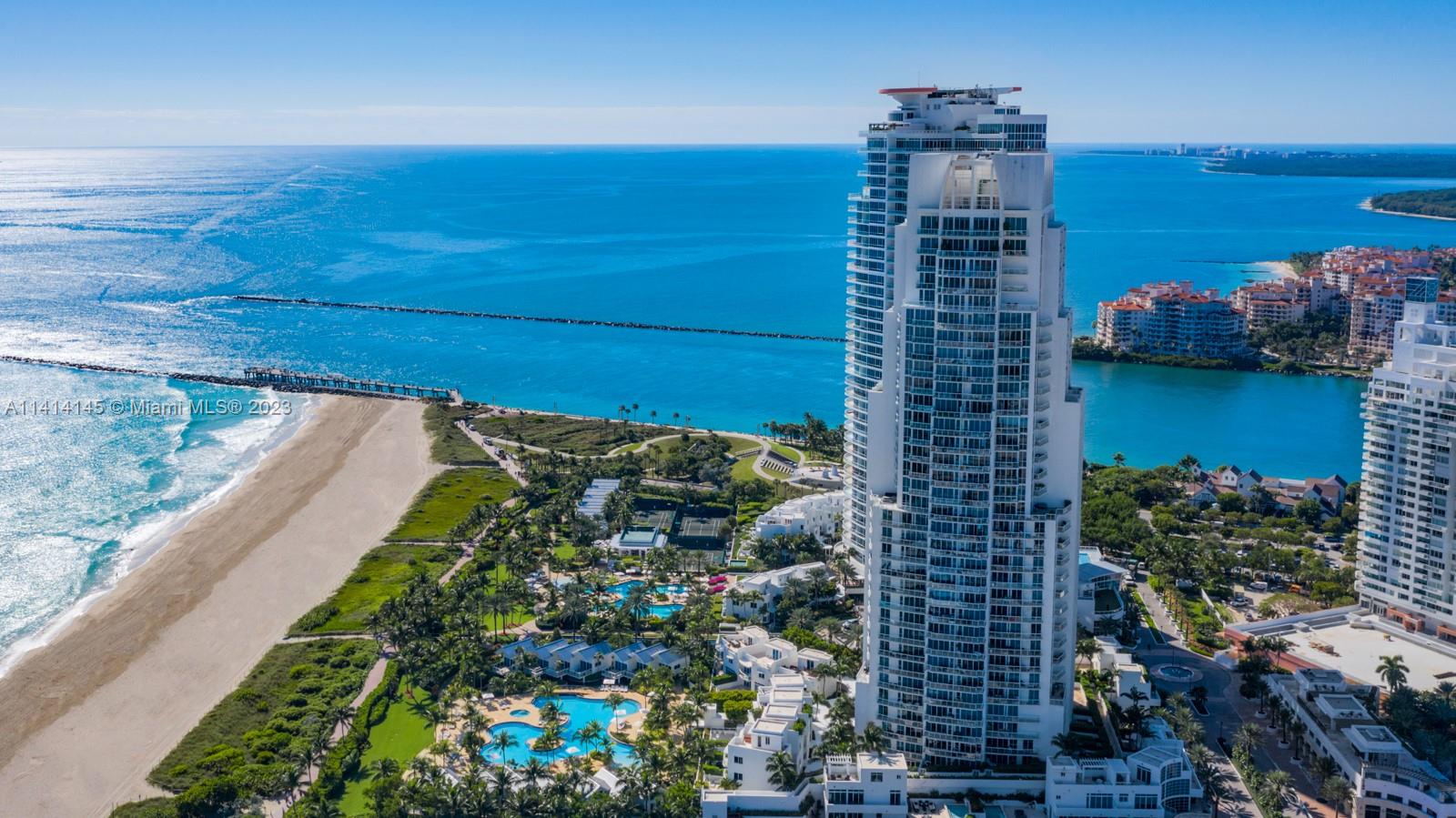 CONTINUUM ON SOUTH BEACH - Residential