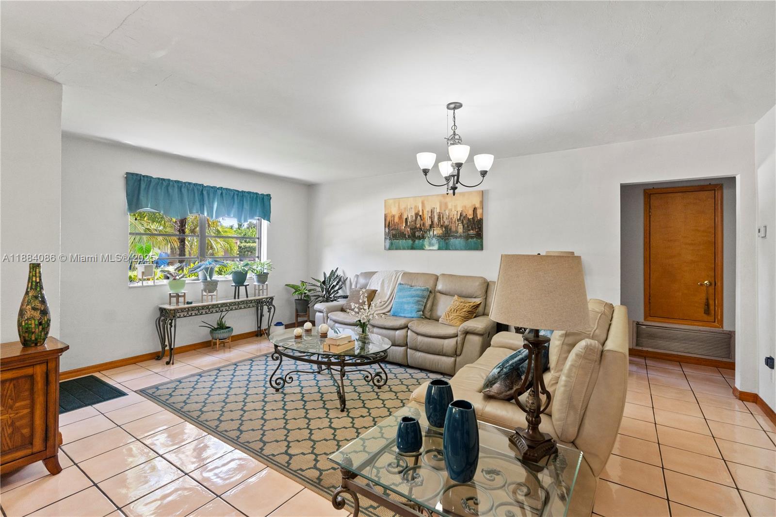 CUTLER RIDGE PINES - Residential