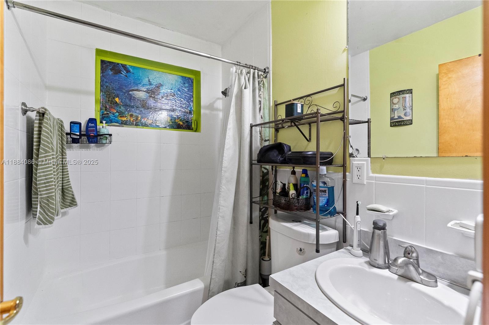 CUTLER RIDGE PINES - Residential