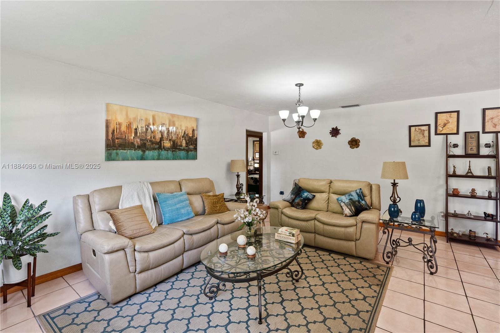 CUTLER RIDGE PINES - Residential