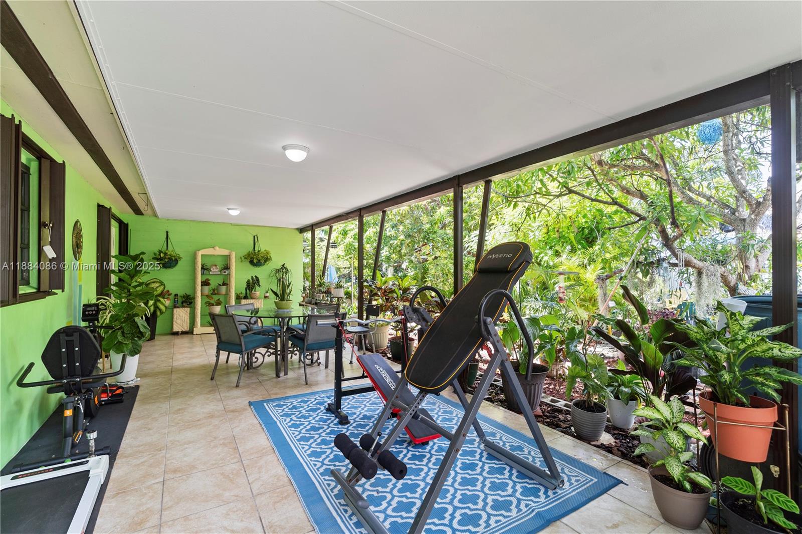 CUTLER RIDGE PINES - Residential