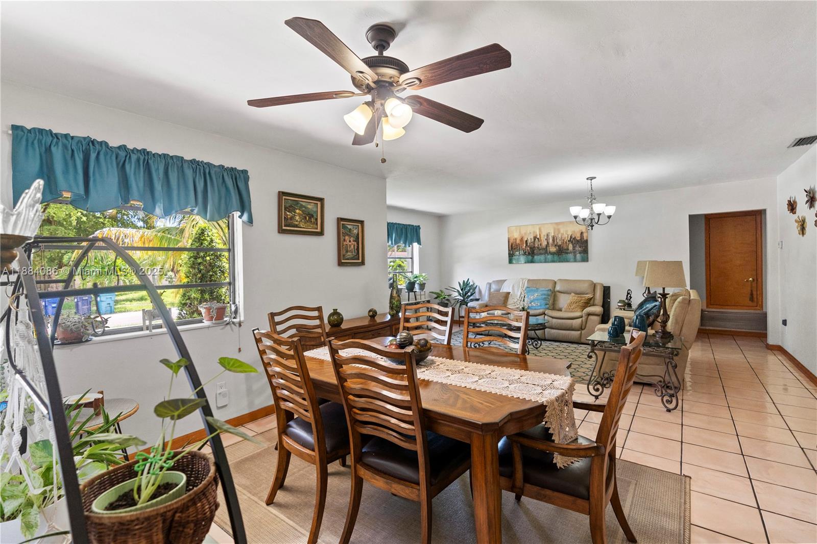 CUTLER RIDGE PINES - Residential