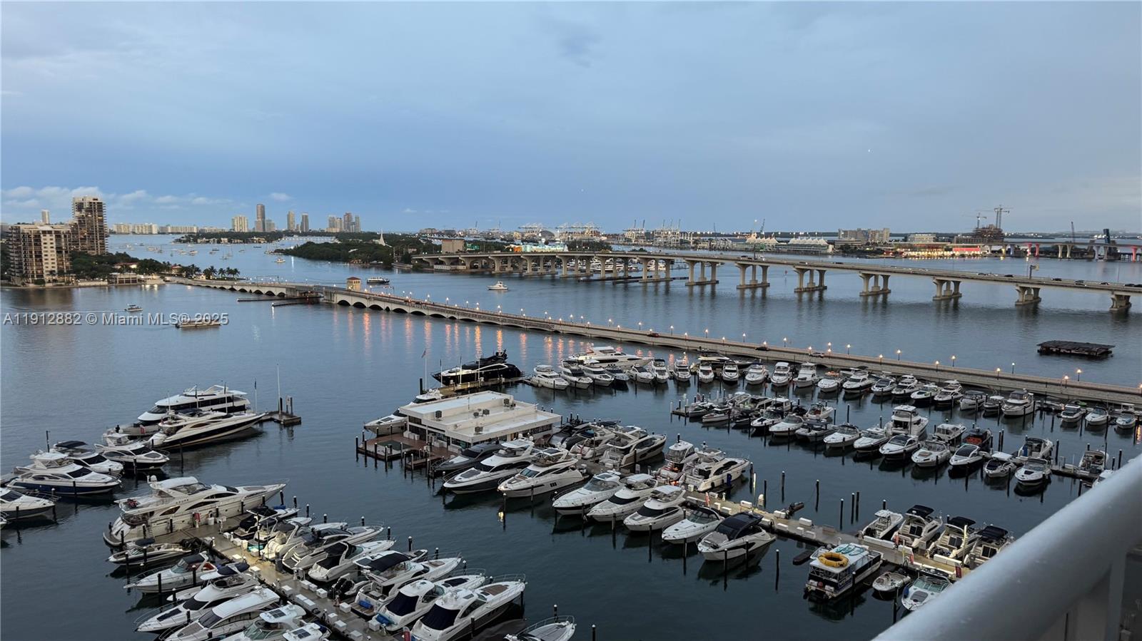 VENETIA CONDO - Residential