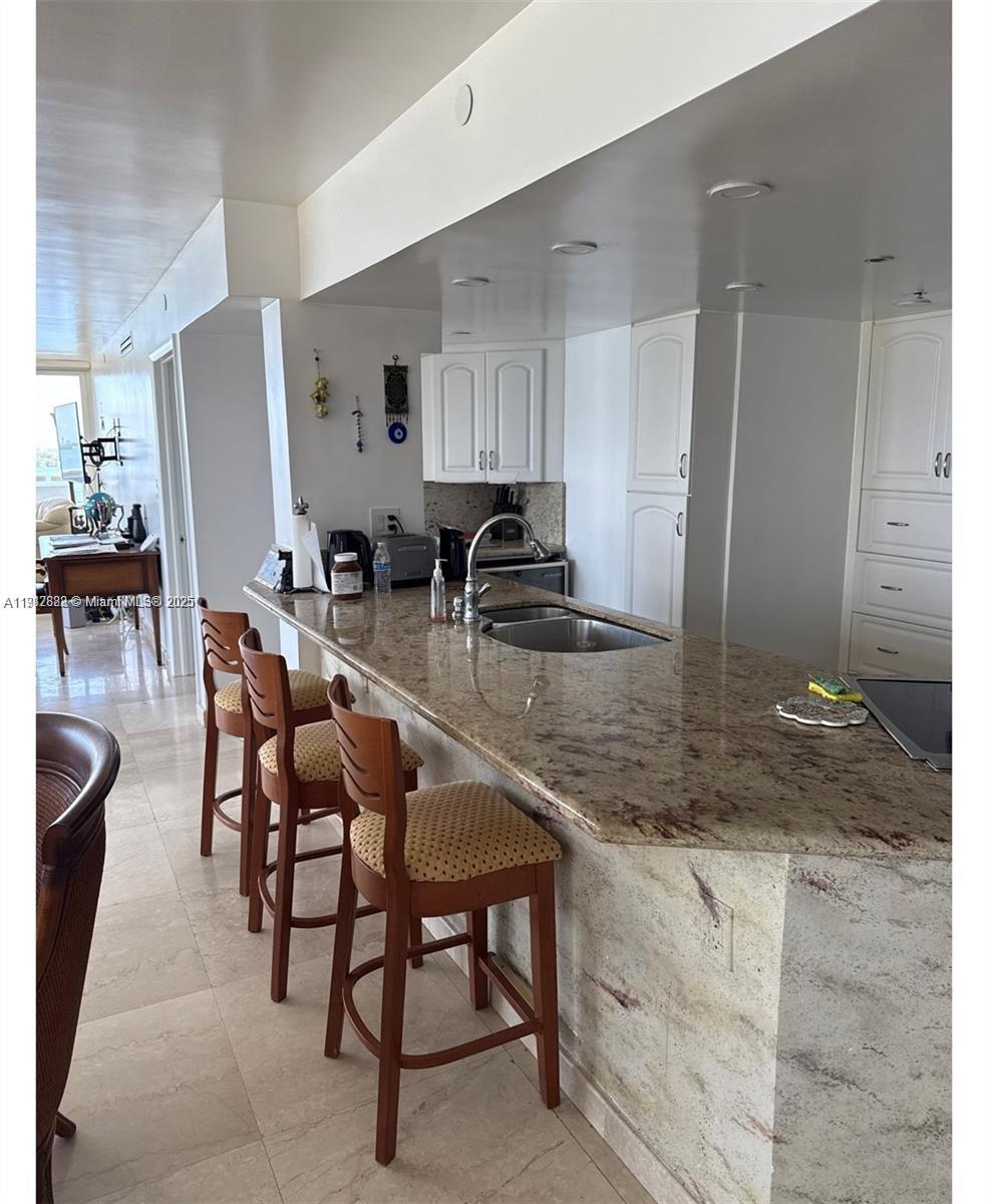 VENETIA CONDO - Residential