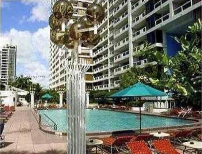 VENETIA CONDO - Residential