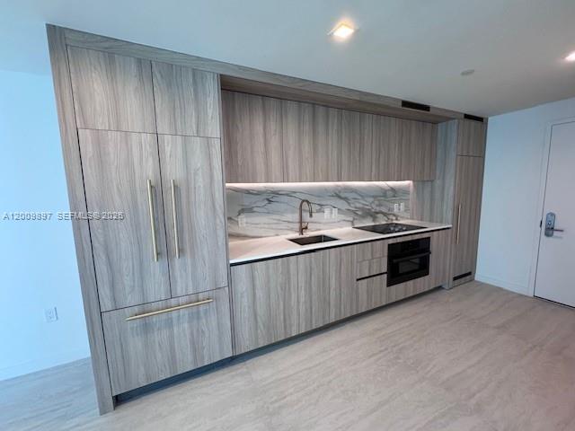 77 SE 5 ST 1806