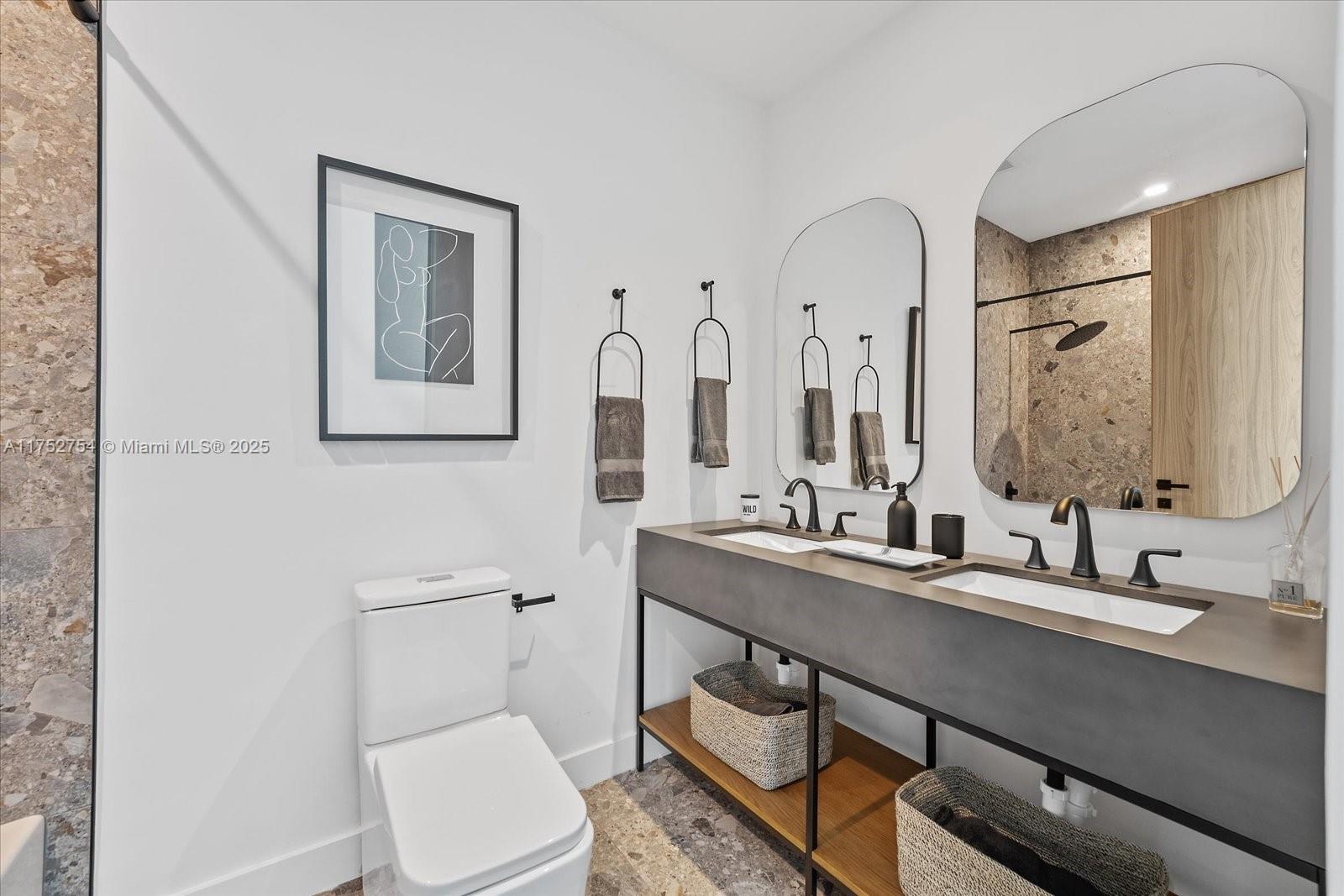 ASIA CONDO - Residential