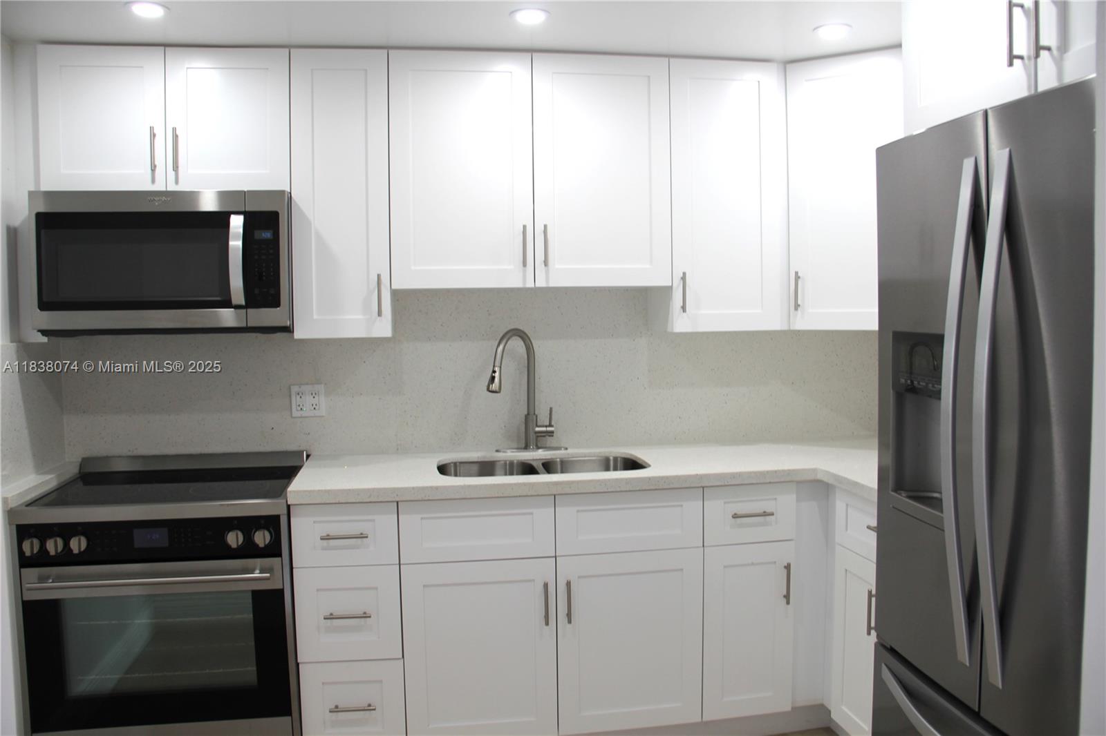 1075 W 68th St 110