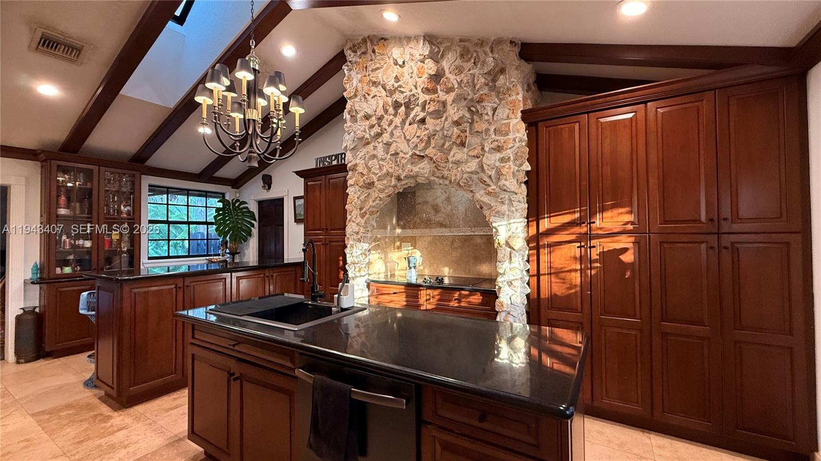 FOX TRAIL - Residential