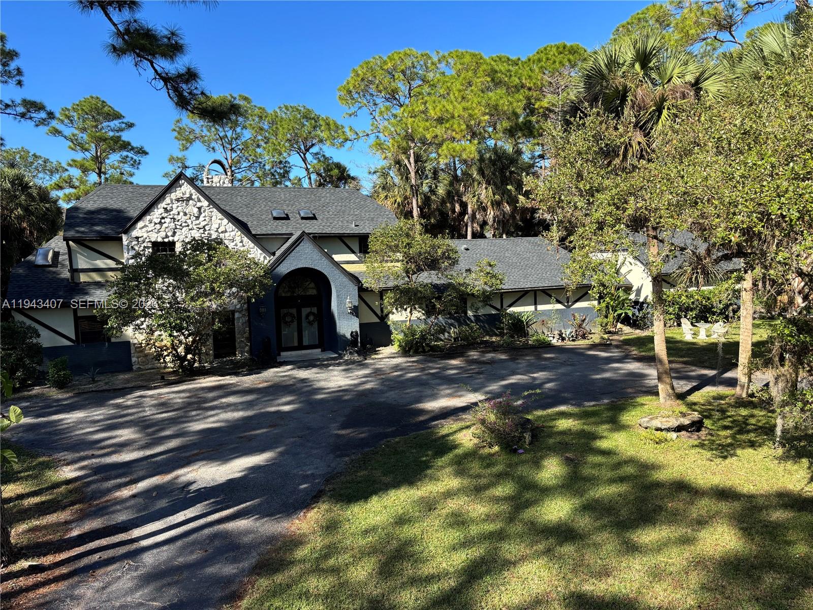 FOX TRAIL - Residential