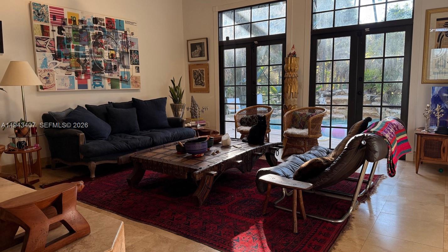 FOX TRAIL - Residential