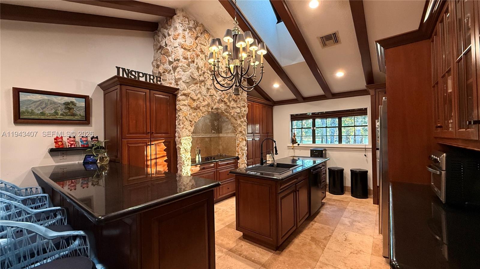 FOX TRAIL - Residential