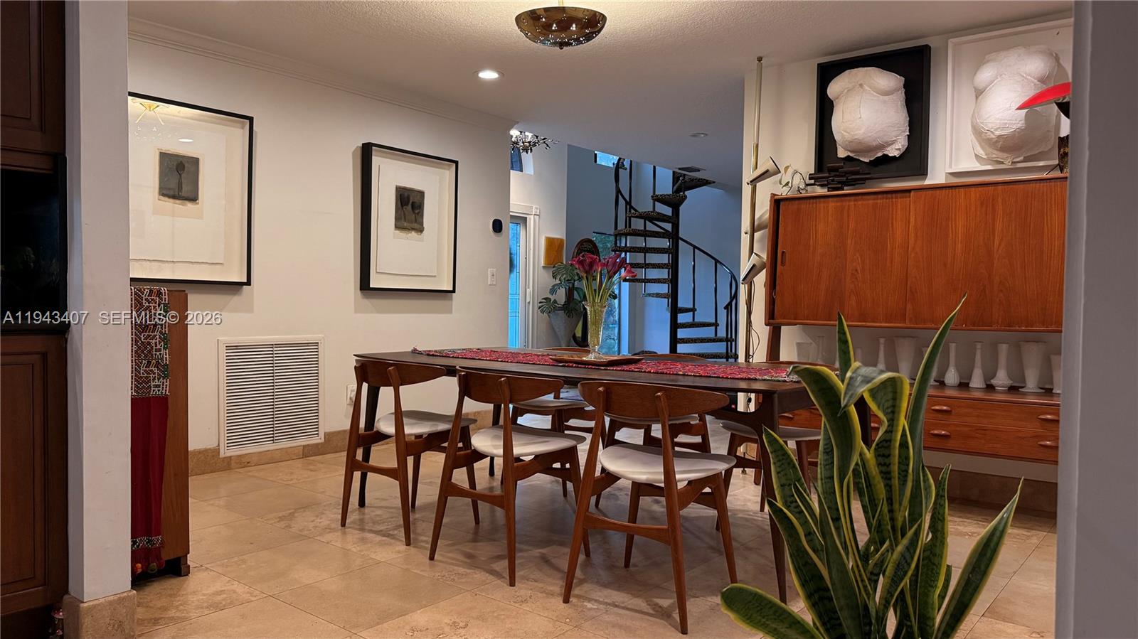 FOX TRAIL - Residential