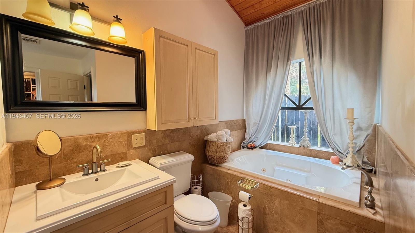 FOX TRAIL - Residential