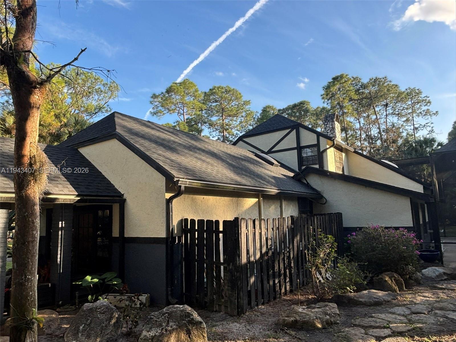 FOX TRAIL - Residential