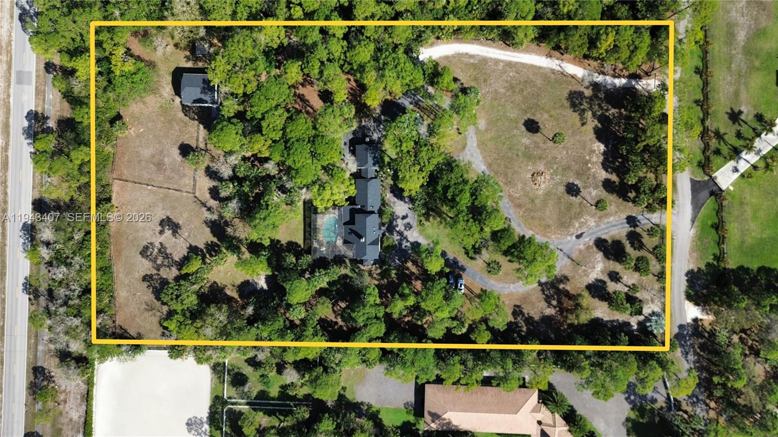 FOX TRAIL - Residential