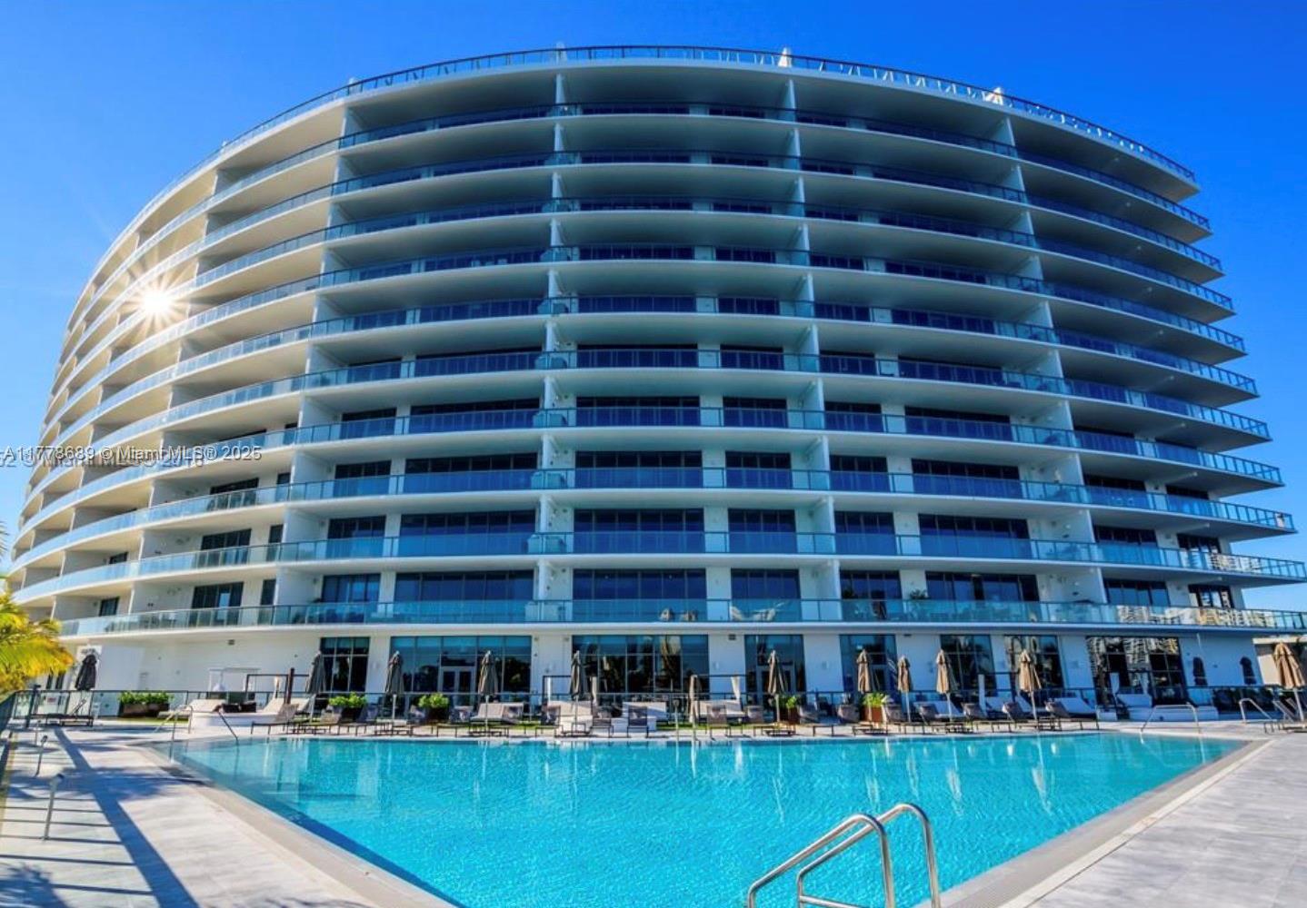 Property for Sale at 3300 Ne 188th St Lph12, Aventura, Miami-Dade County, Florida - Bedrooms: 4 
Bathrooms: 6  - $2,100,000