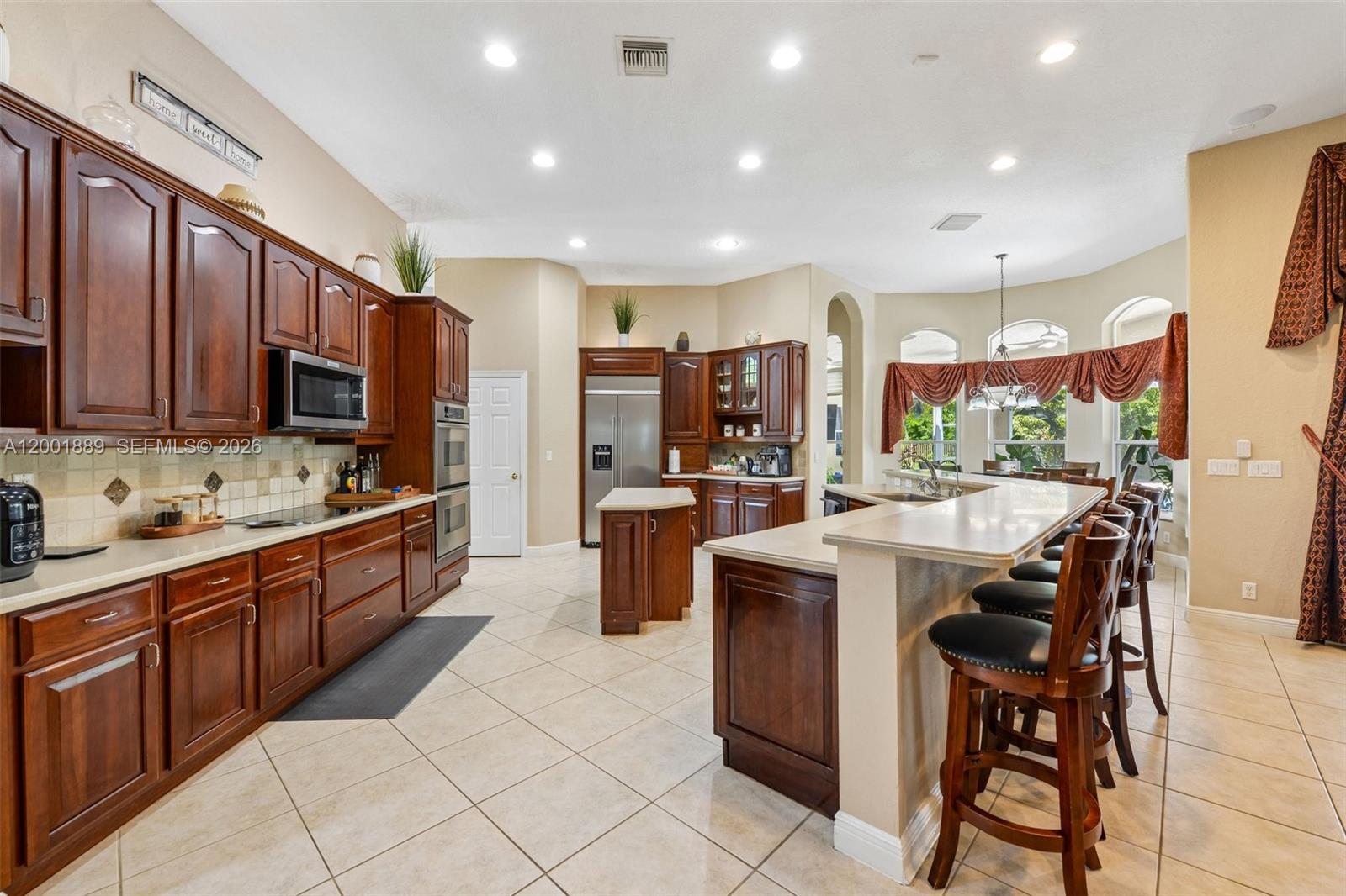 COUNTRY GLEN - Residential